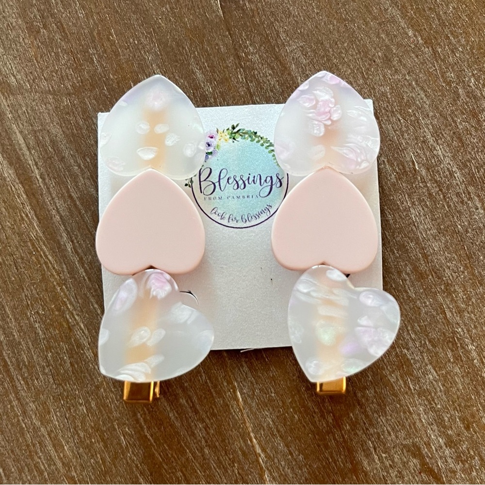 Heart Hair Clips Pink And White